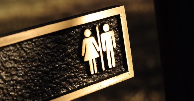 Bathroom Sign (photo via Flickr, CC BY-SA 2.0)