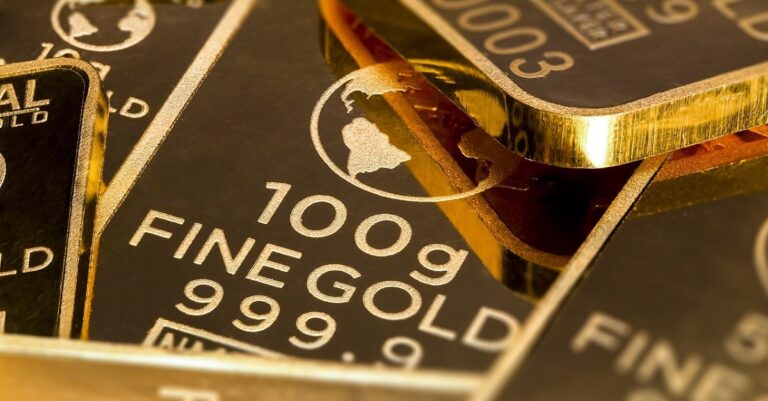 Gold bars (public domain image)