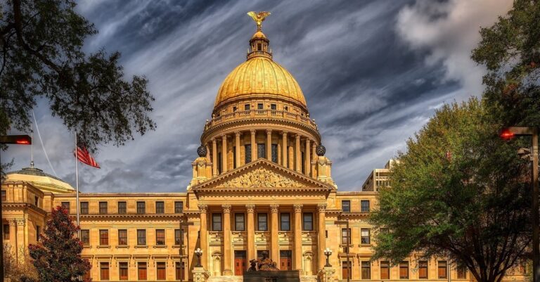 Mississippi Capitol building (public domain image)