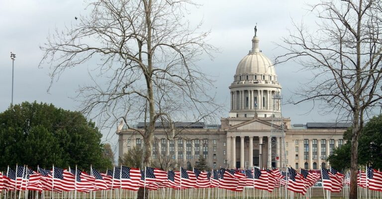 Oklahoma Capitol building (public domain photo)